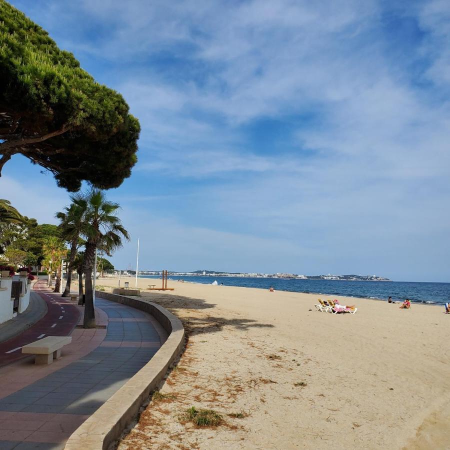 Apartamento Apart Del Sol Cambrils Exterior foto